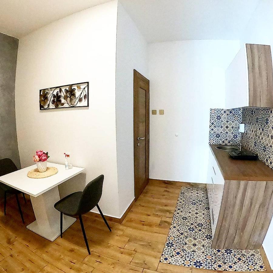 Canti Apartments نوفي ساد المظهر الخارجي الصورة